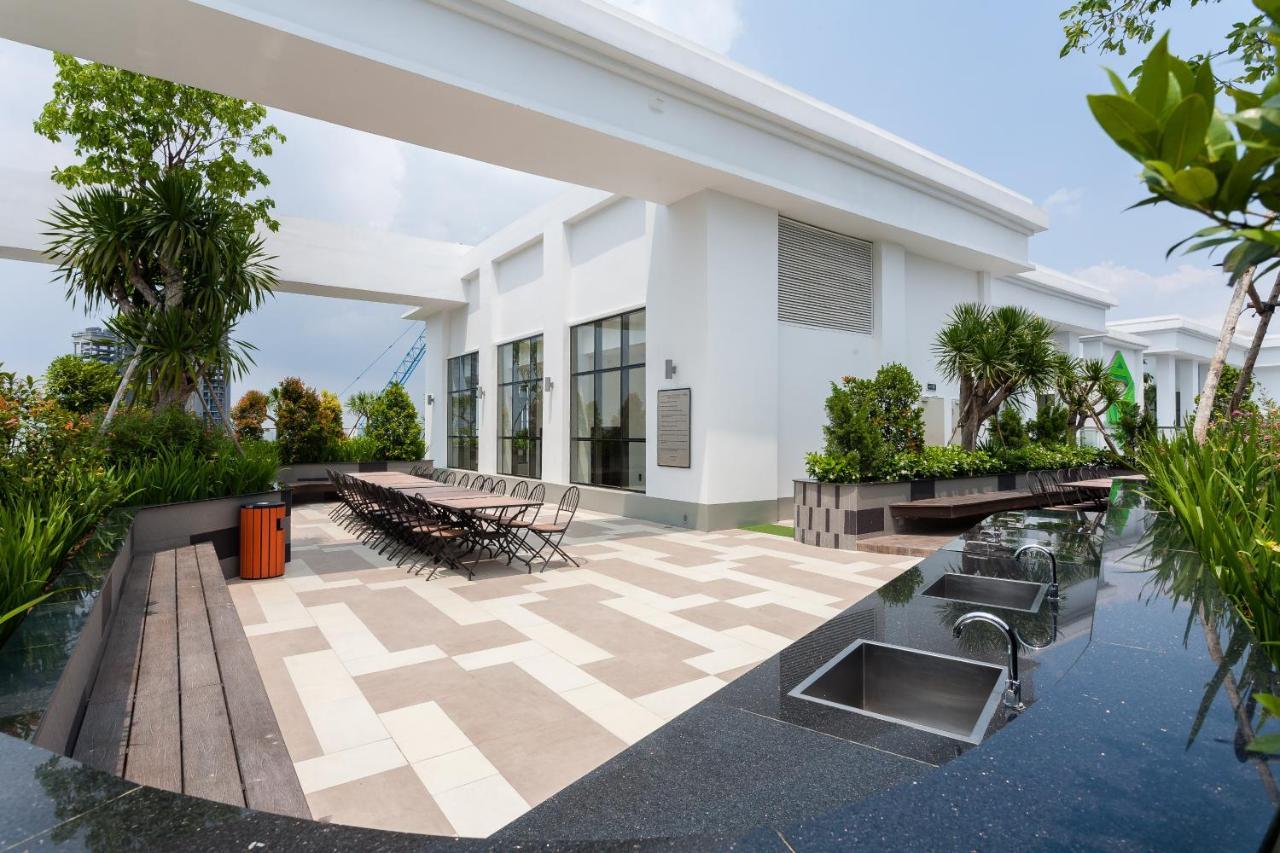 Tresor Tropical Studios Ho Chi Minh City Bagian luar foto